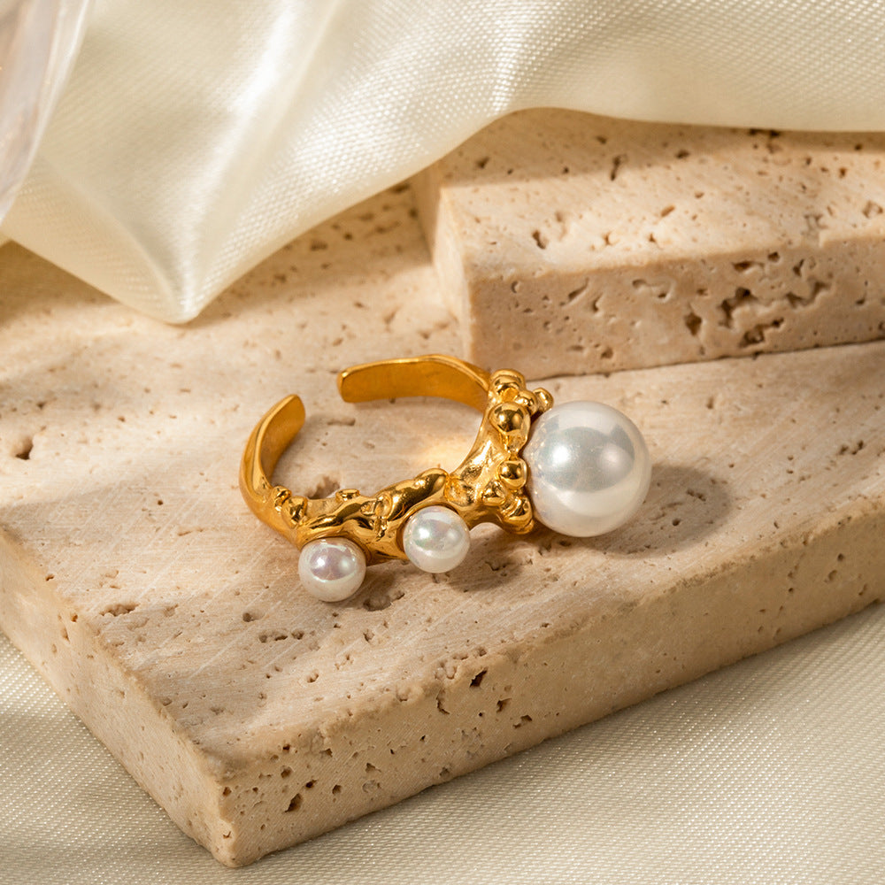 18K Gold Pearl Open Design Ring