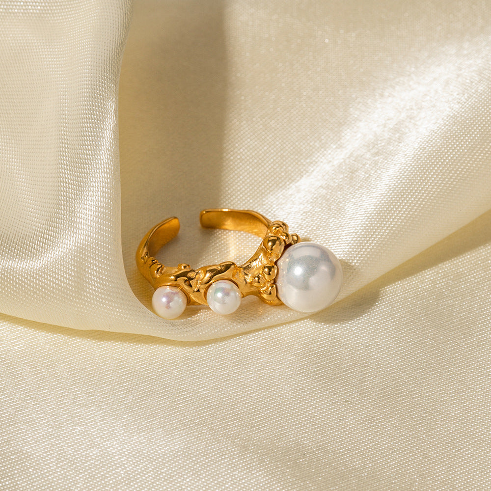 18K Gold Pearl Open Design Ring